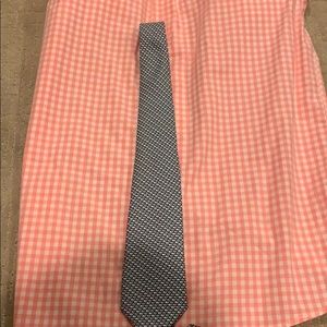 Vineyard vines tie